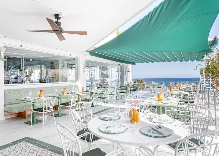 Mongibello Ibiza (adults Only) 5* サンタ・エウラリア・デス・リウ